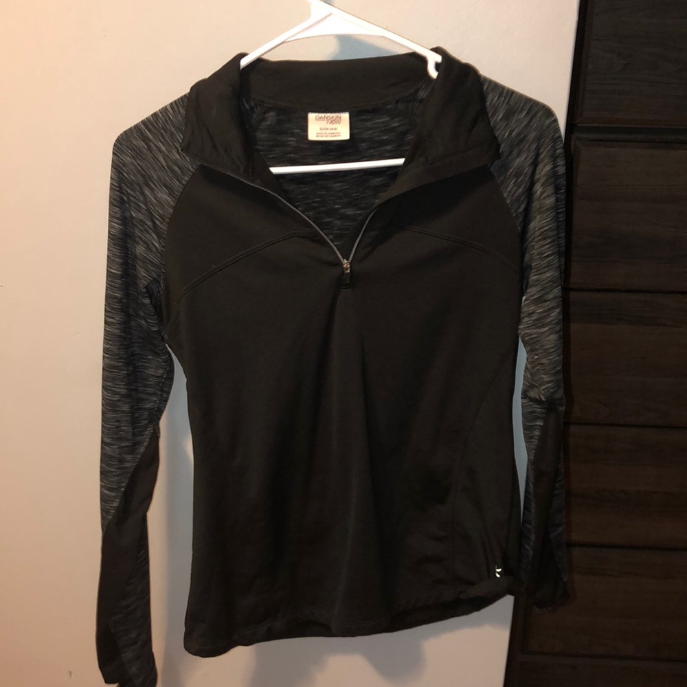Danskin light weight pull over